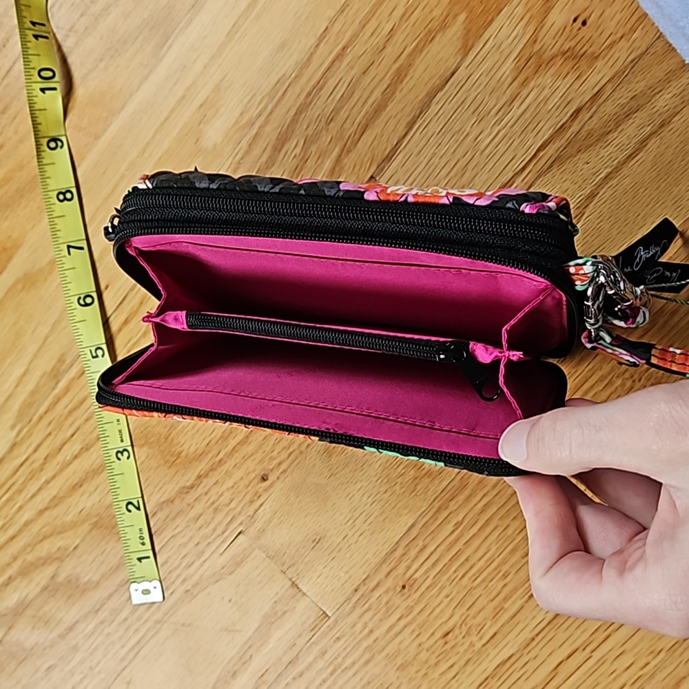 Wallet - Picture 3 of 5